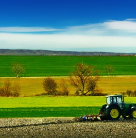 Badanie plonów niektórych ziemiopłodów rolnych  (formularz R-r-pw)  w wylosowanych gospodarstwach indywidualnych.